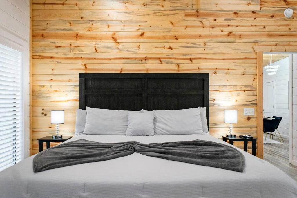 Diamond Cabin W/ Jet Shower & Secluded Back Deck! Broken Bow Bagian luar foto