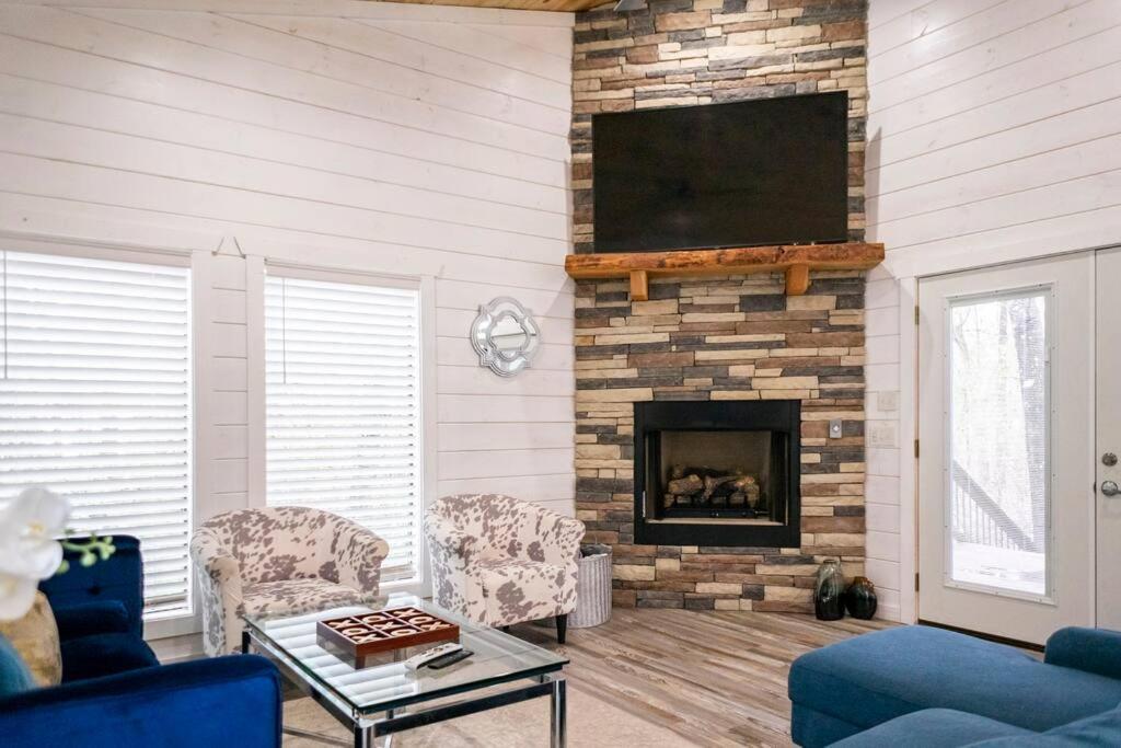 Diamond Cabin W/ Jet Shower & Secluded Back Deck! Broken Bow Bagian luar foto